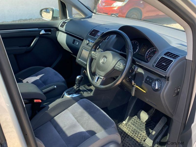 Volkswagen Touran in Namibia