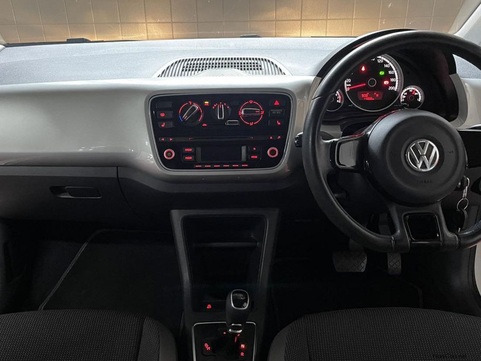 Volkswagen Up 1.0 in Namibia