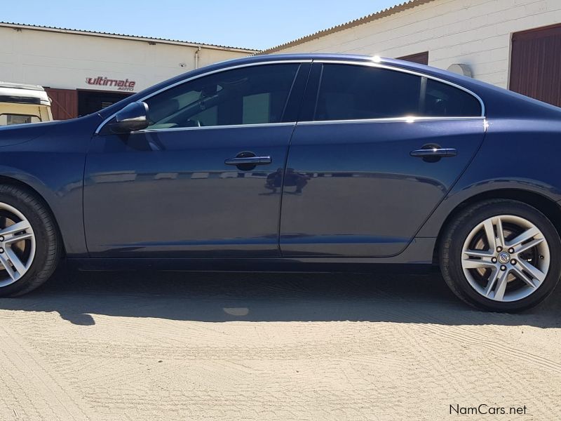 Volvo S60 T4 1.6T EXCEL POWERSHIFT A/T in Namibia