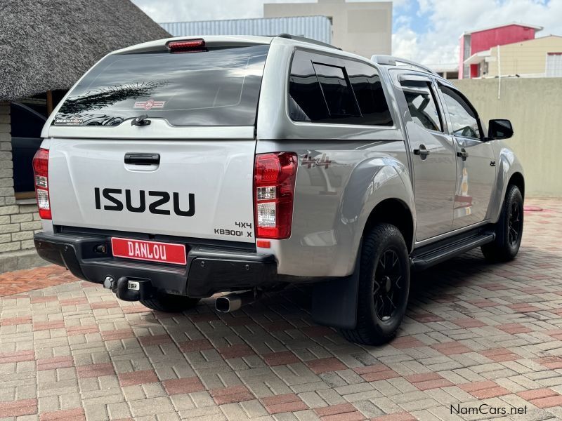 Isuzu KB300 D-TEQ D/C LX in Namibia