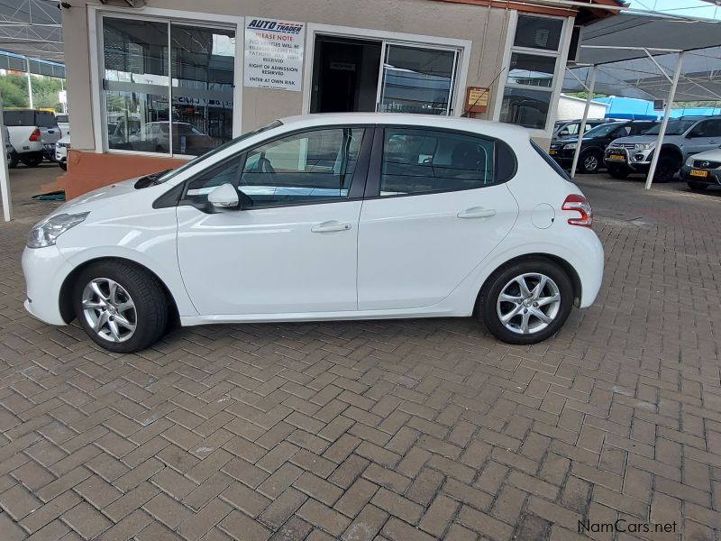 Peugeot 208 GL Active in Namibia