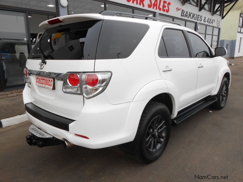 Toyota FORTUNER 3.0 D4D R/B in Namibia