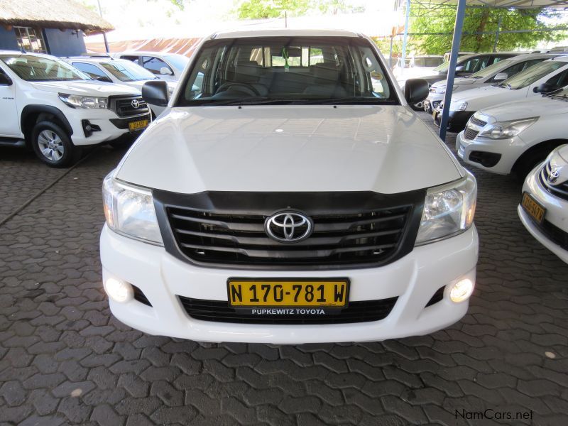 Toyota HILUX 2.5 D4D SRX D/CAB 4X4 MAN in Namibia