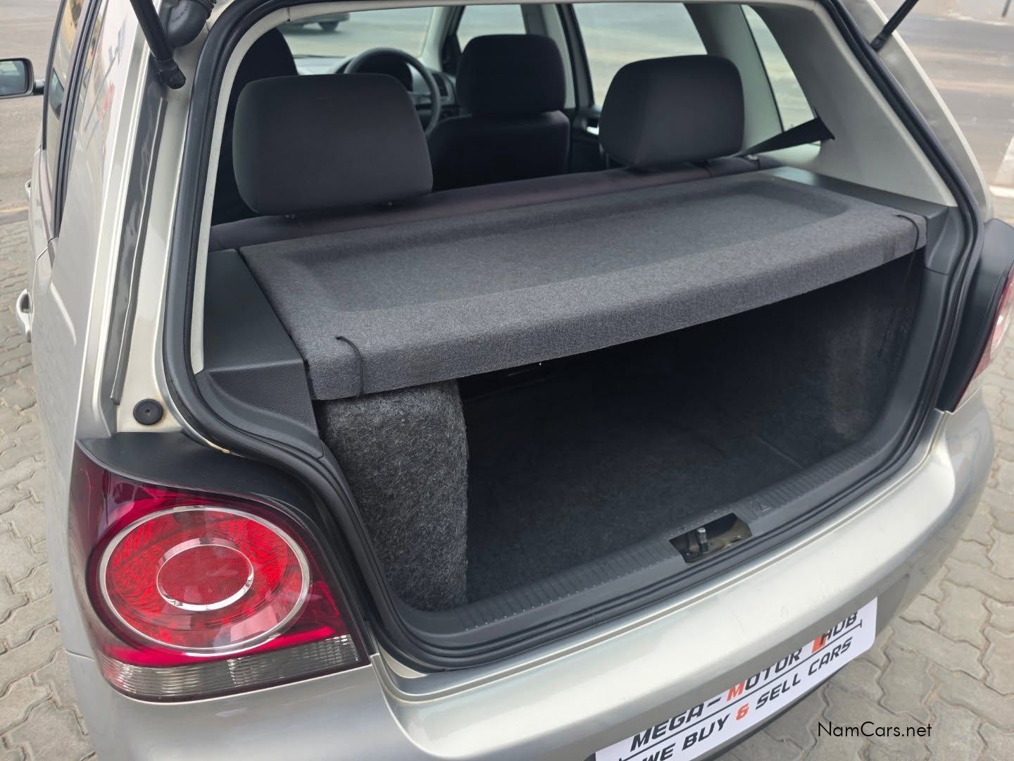 Volkswagen POLO VIVO 1.6 MAXX M/T //NO DEPOSIT// in Namibia