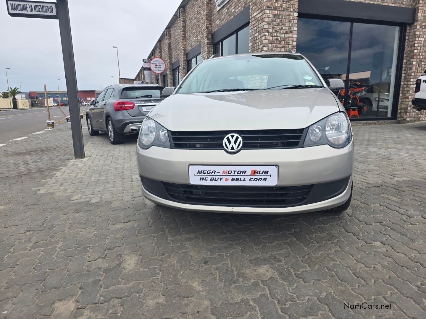 Volkswagen POLO VIVO 1.6 MAXX M/T //NO DEPOSIT// in Namibia