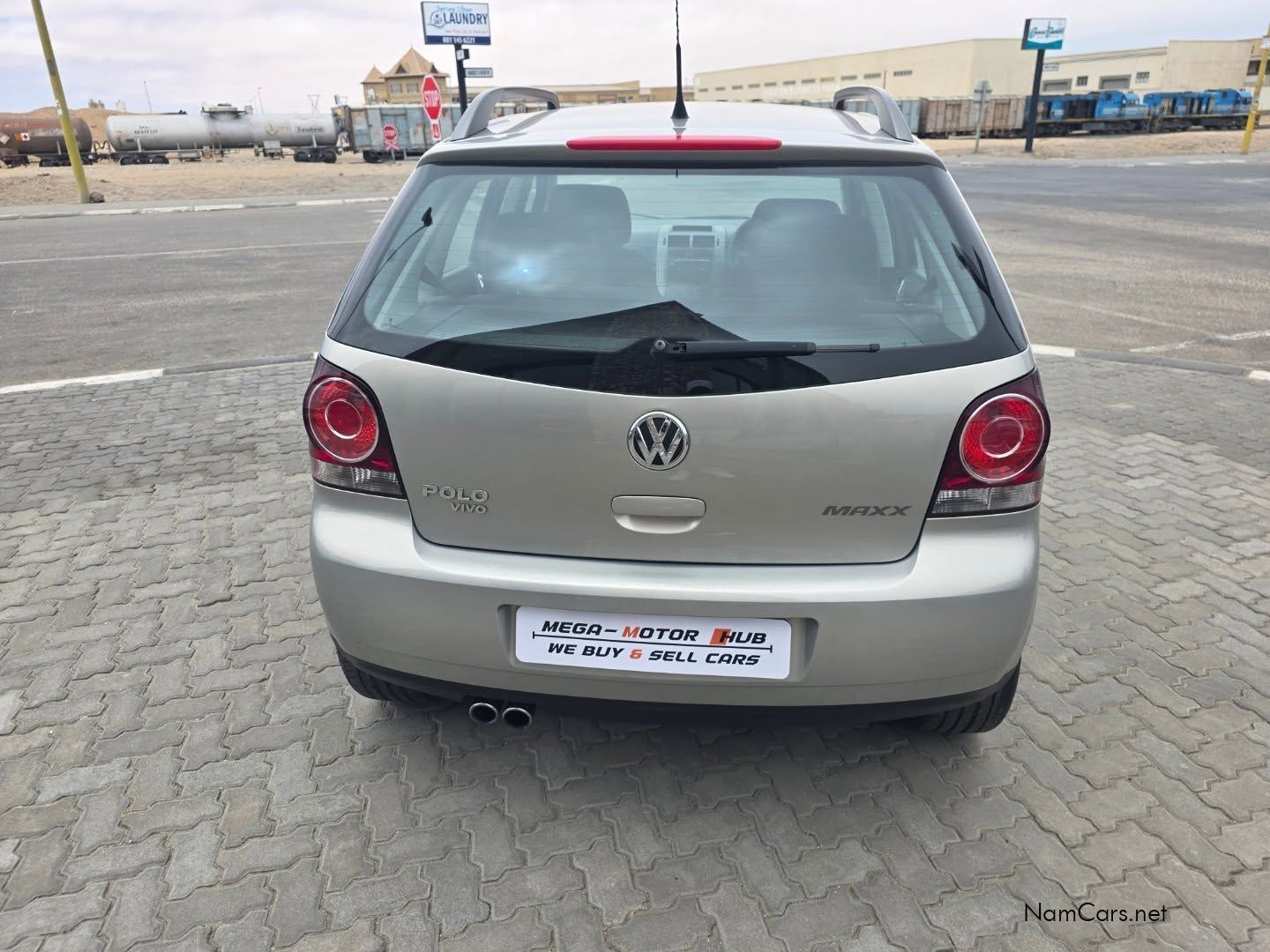Volkswagen POLO VIVO 1.6 MAXX M/T //NO DEPOSIT// in Namibia