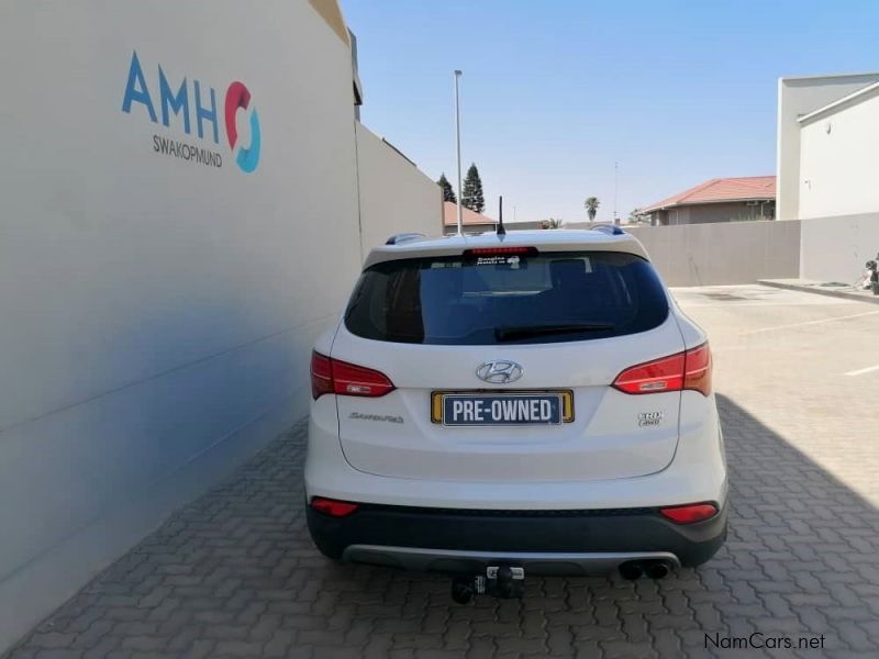 Hyundai Santa Fe 2.2 CRDi AWD Elite in Namibia