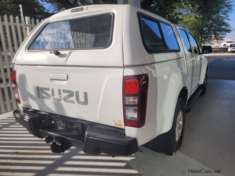 Isuzu kb 240 le in Namibia