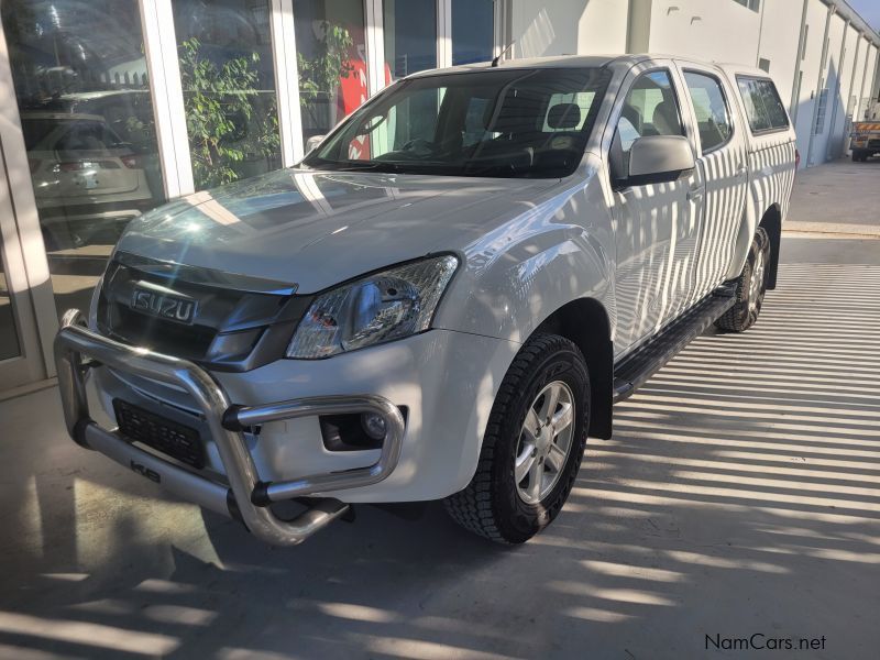 Isuzu kb 240 le in Namibia