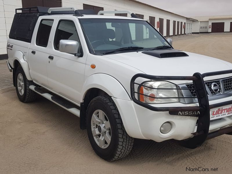 Nissan Np300 HardBody 2.5 Tdi  M/T 4x4 in Namibia