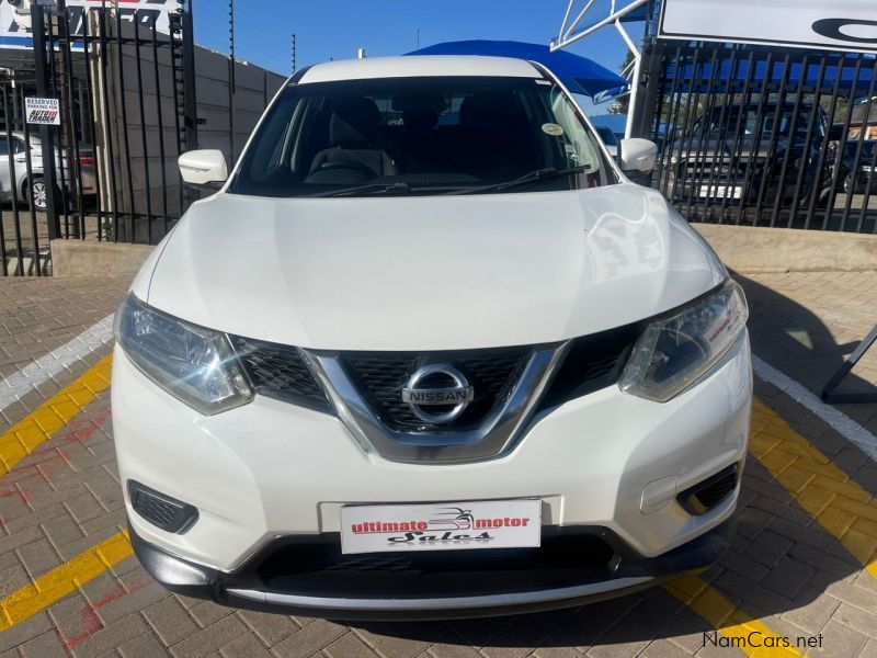 Nissan X Trail 2.0 XE in Namibia