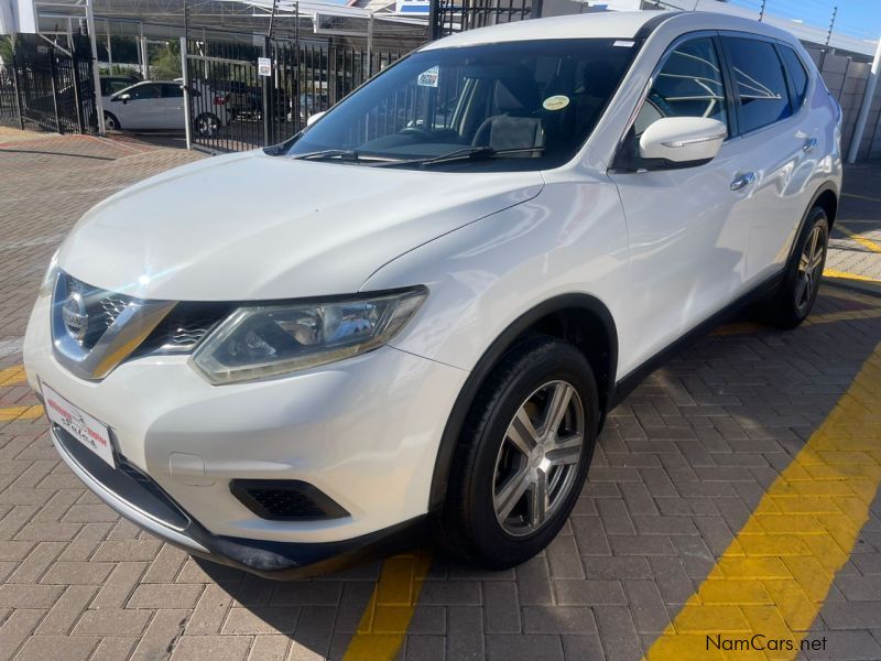 Nissan X Trail 2.0 XE in Namibia