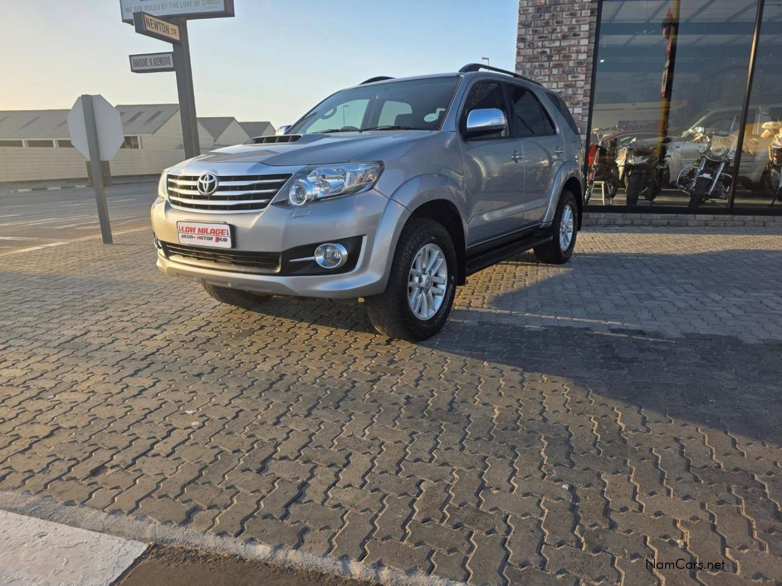 Toyota FORTUNER 3.0 D-4D R/B A/T //FINANCE AVAILABLE// in Namibia