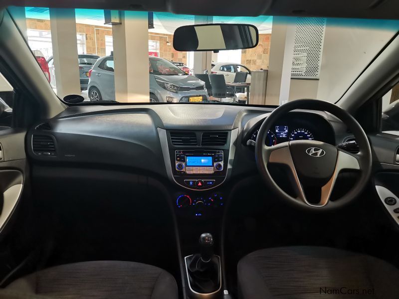 Hyundai Accent 1.6 Gl/motion in Namibia