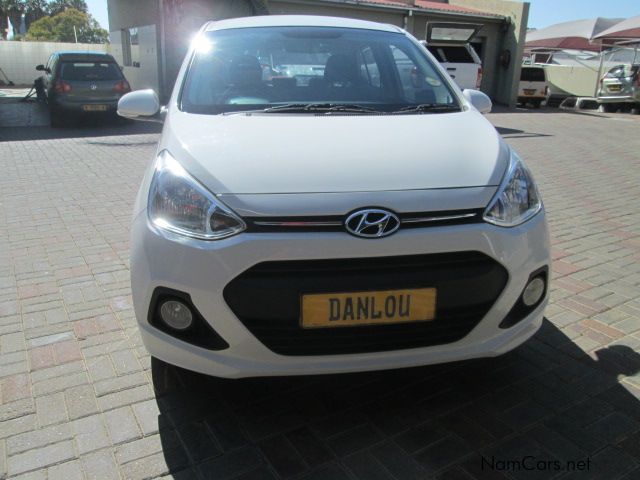 Hyundai i10 Grand Fluid in Namibia