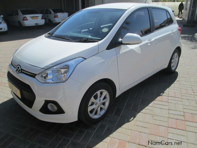 Hyundai i10 Grand Fluid in Namibia