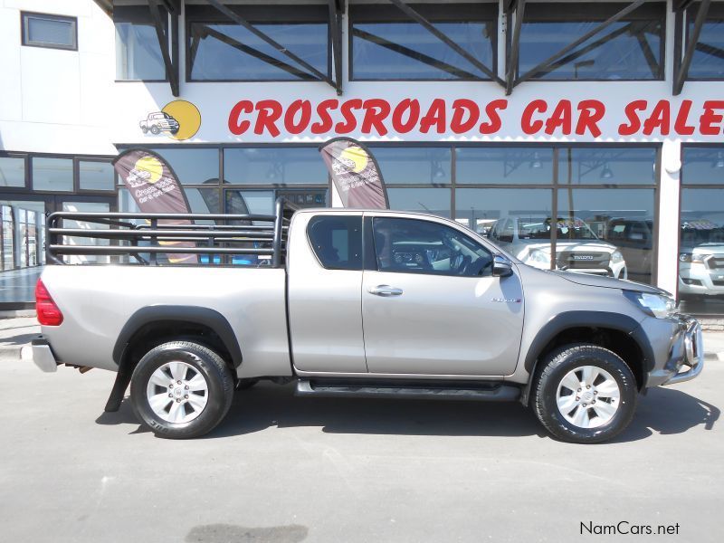 Toyota HILUX RAIDER 2.8 E/CAB 4X4 in Namibia