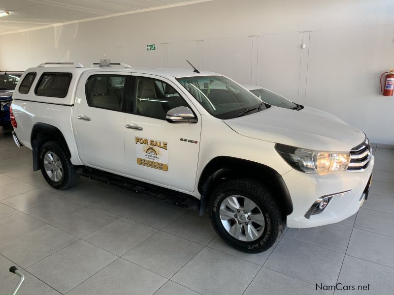 Toyota Hilux 2.8 2x4 raider d/cab in Namibia