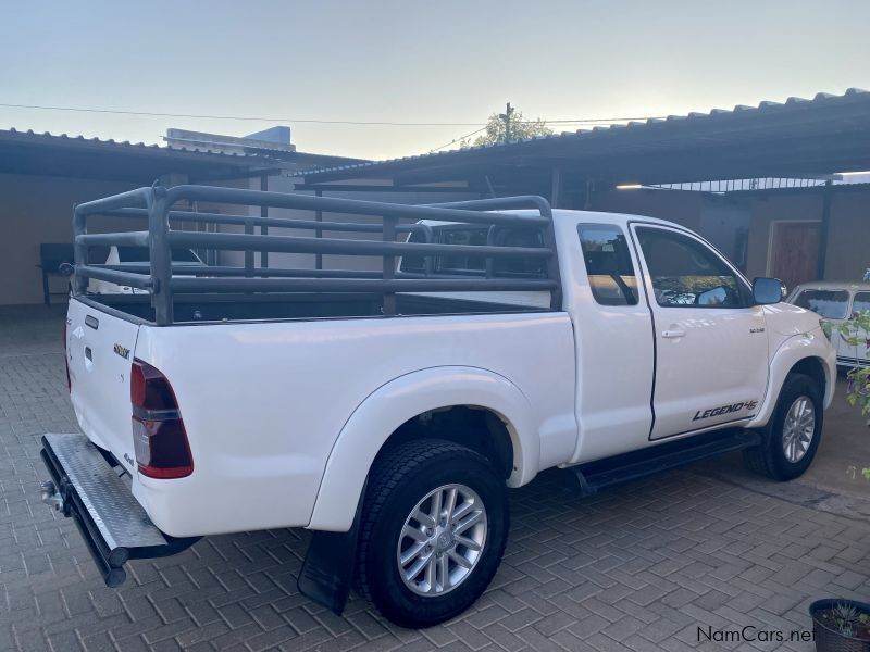 Toyota Hilux 3.0 D4D 4x4 Ext. Cab Legend 45 in Namibia