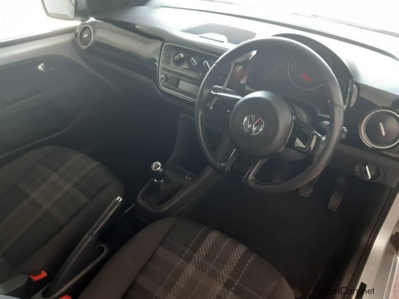 Volkswagen UP 1.0 Move in Namibia