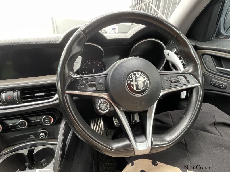 Alfa Romeo Stelvio Q4 in Namibia