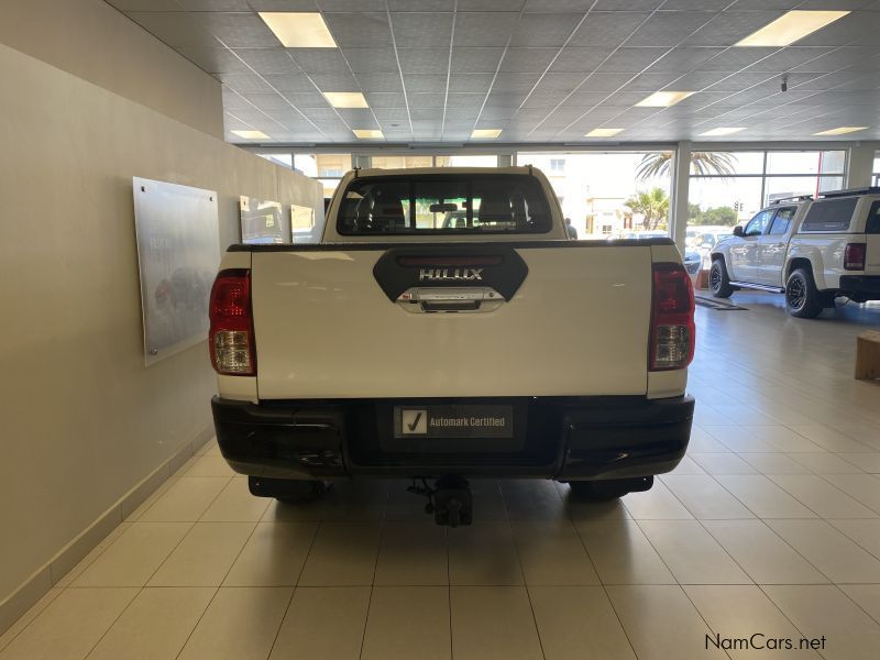 Toyota HILUX 2.8 EXTRA CAB 4X4 MT in Namibia