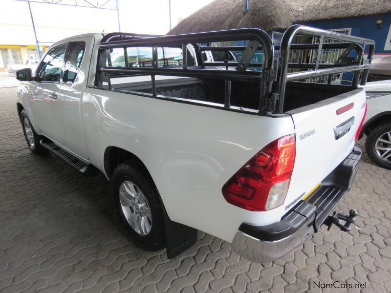 Toyota HILUX 2.8 GD6 RAIDER EXT/CAB 4X4 in Namibia