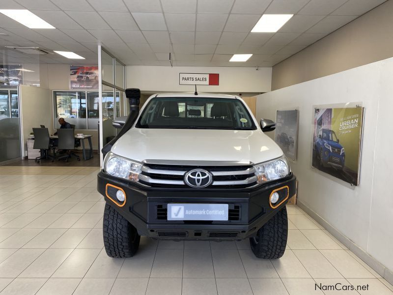 Toyota HILUX RAIDER D/C 4.0 V6 4X4 AT in Namibia