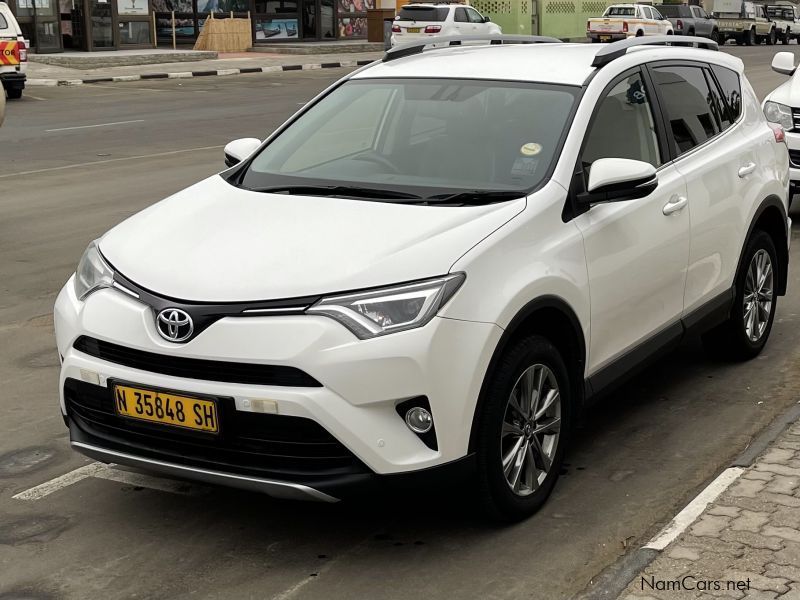 Toyota RAV4 VX in Namibia