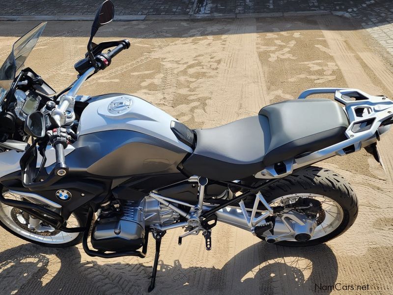 BMW GS R 1200 in Namibia