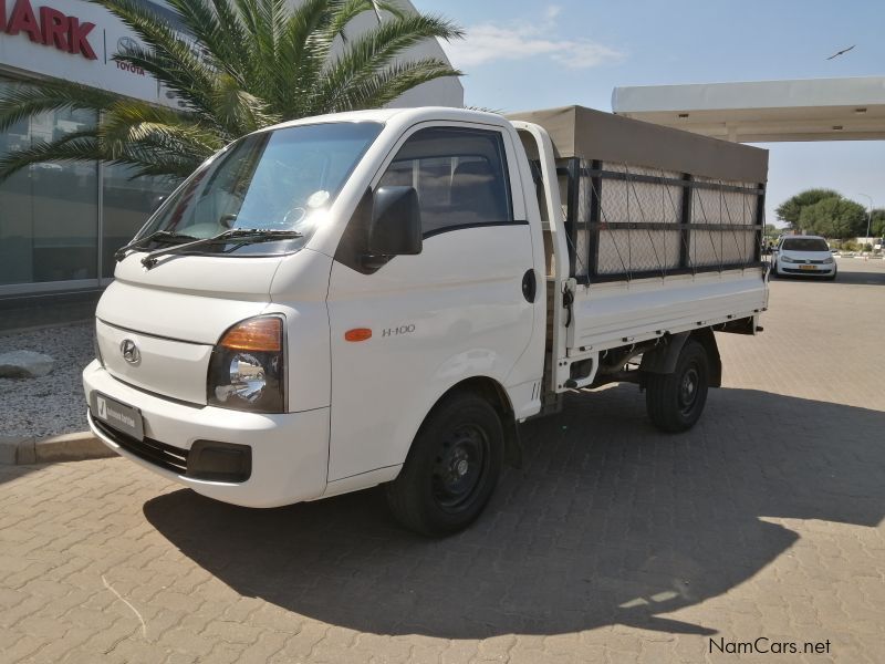 Hyundai H100 2.6D F/C C/C in Namibia