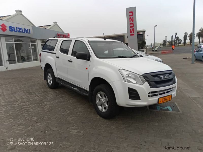 Isuzu D-Max 250 D/C MT in Namibia