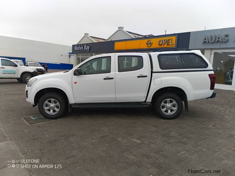 Isuzu D-Max 250 D/C MT in Namibia