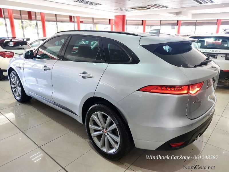 Jaguar F-Pace 3.0D R-Sport AWD 221kW in Namibia