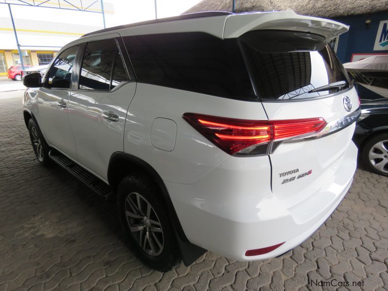 Toyota FORTUNER 2.8 4X4 AUTO in Namibia