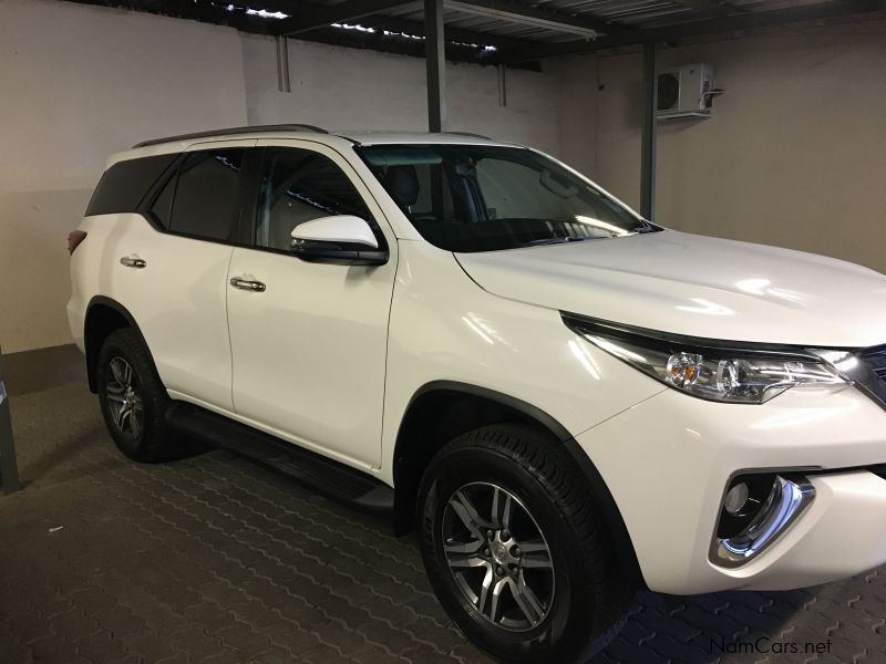 Toyota Fortuner 2.4 GD-6 2x4 A/T in Namibia