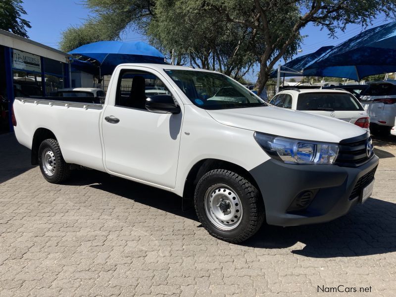 Toyota Hilux 2.4 GD s/c 2x4 in Namibia