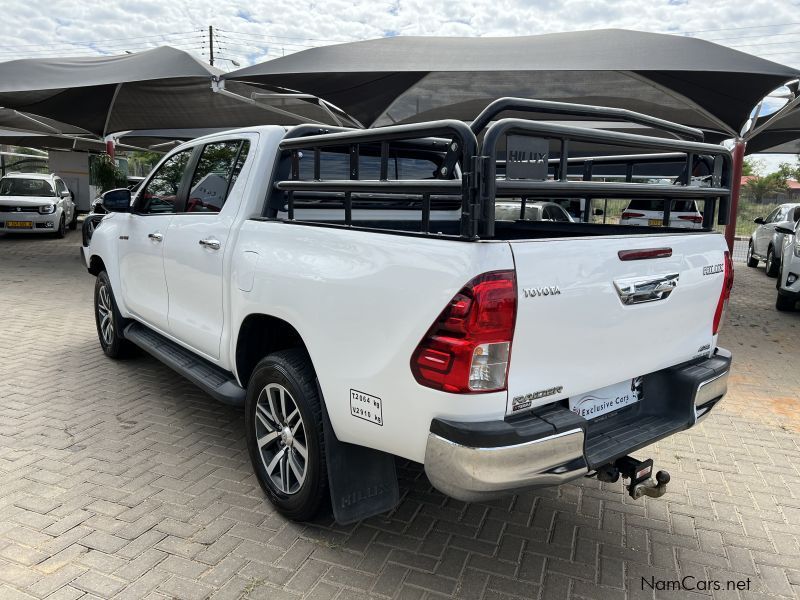 Toyota Hilux 2.8 GD-6 Raider 4x4 A/T Model 2018 in Namibia