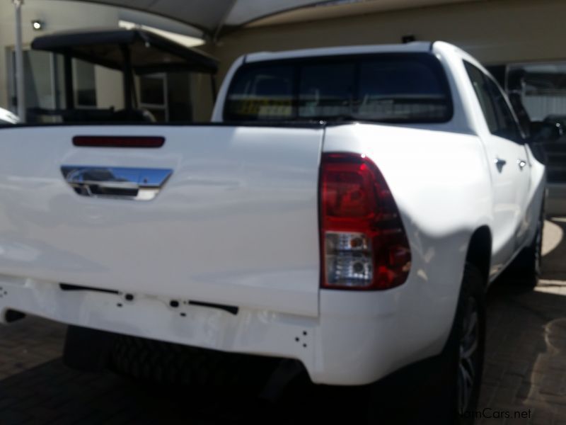 Toyota Hilux 2.8 GD6 DC Raider 4x4 A/T in Namibia