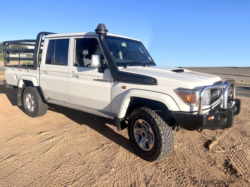 Toyota Land Cruiser LX V8 in Namibia