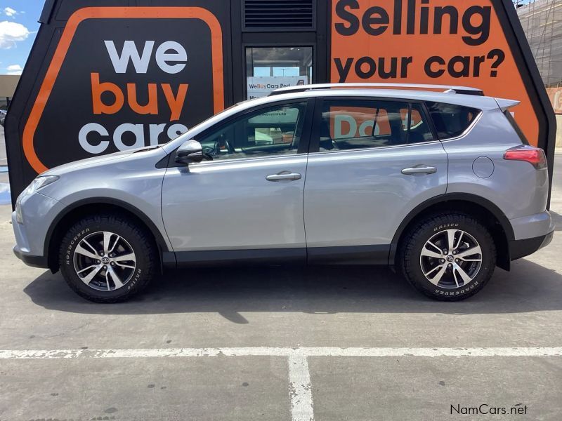 Toyota RAV 4 2.0 GX in Namibia