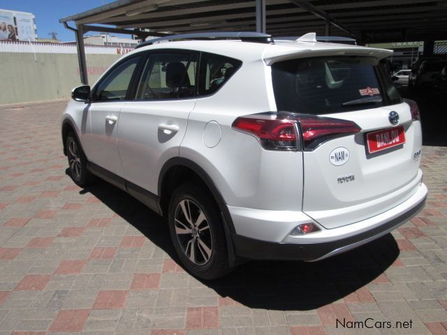 Toyota Rav 4 GX 2X4 in Namibia