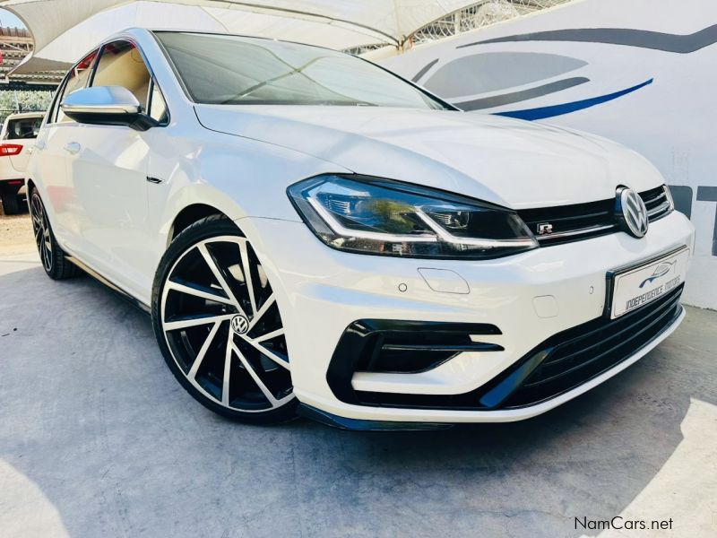 Volkswagen R 7.5 in Namibia