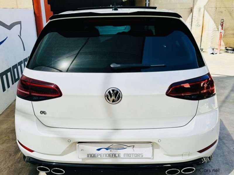 Volkswagen R 7.5 in Namibia