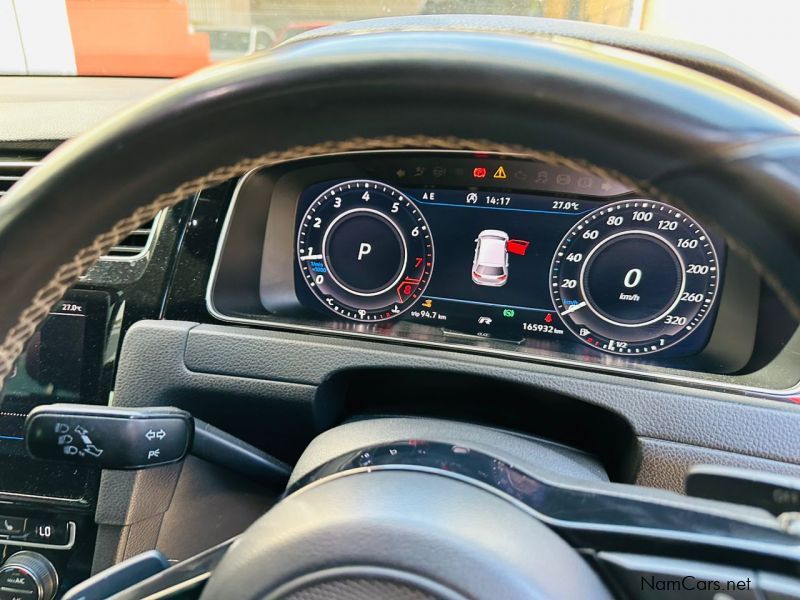 Volkswagen R 7.5 in Namibia