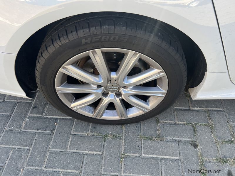 Audi A6 FSI STRONIC in Namibia