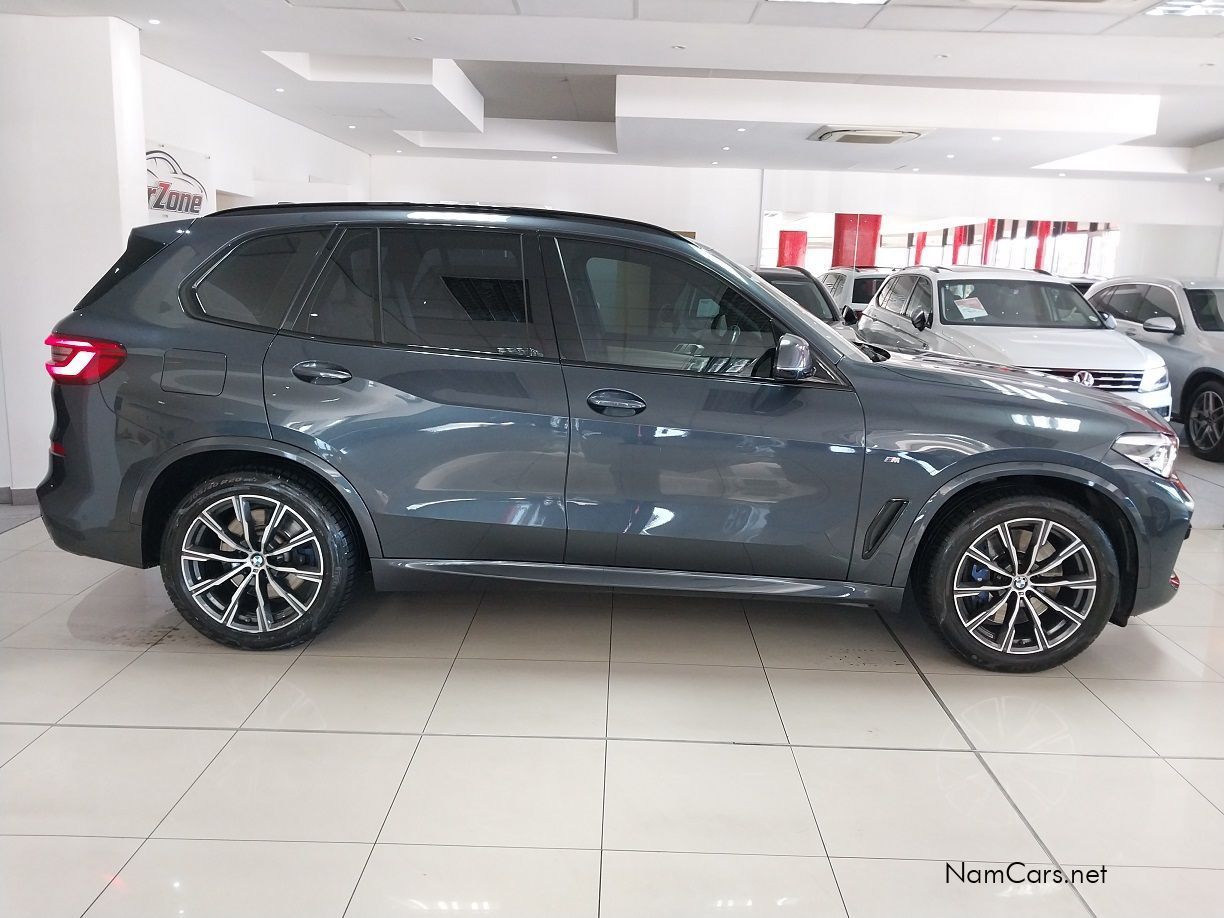 BMW X5 X-Drive 30D M-Sport in Namibia