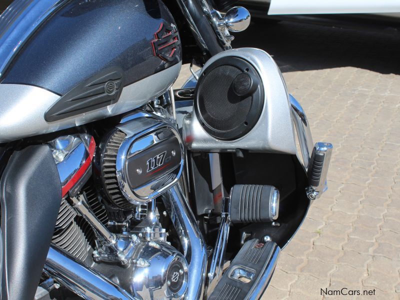Harley-Davidson Street Glide 117 CVO in Namibia