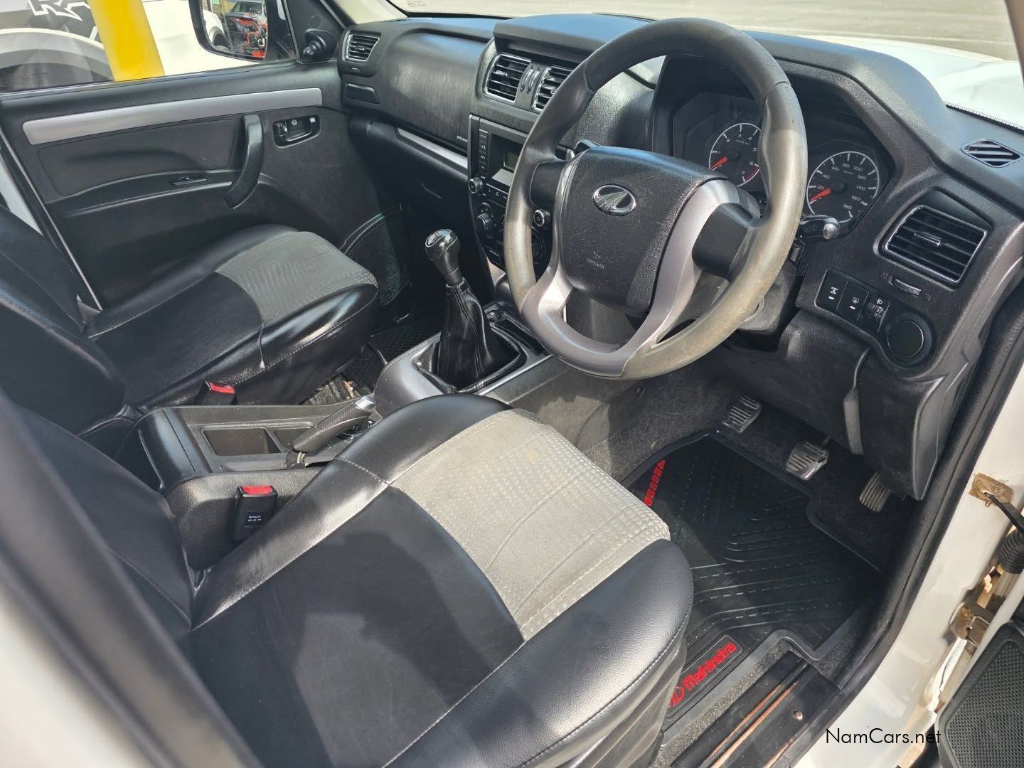 Mahindra PIK-UP S6 MHAWK 2.2 S/C M/T 4X4 //NO DEPOSIT// in Namibia