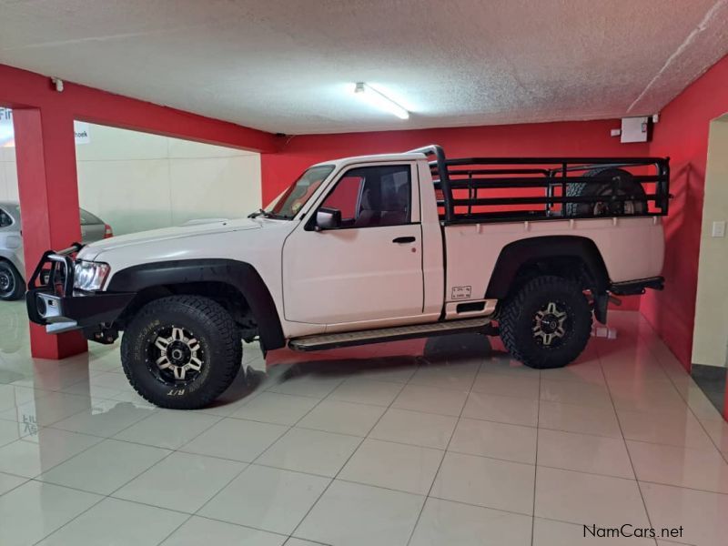 Nissan Patrol 3.0TDi 4x4 SC in Namibia